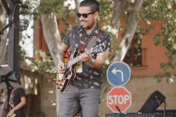 MUWI festival - guitarrista - concierto