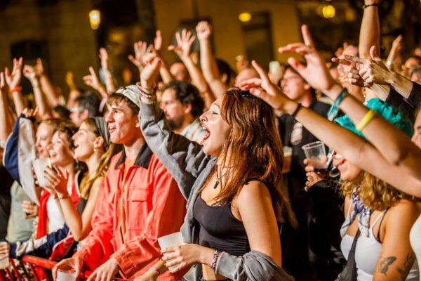 JUEVES MUWI 225606895_1867529716784914_3053918723175631752_n_1867529730118246