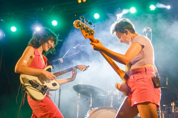 JUEVES MUWI 225638851_1867527126785173_3758570812646670188_n_1867527140118505