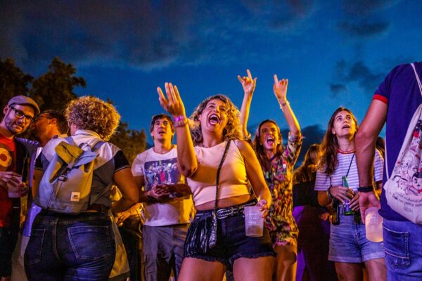 JUEVES MUWI 225772210_1867532003451352_8009852431483535859_n_1867532010118018