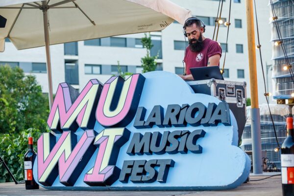 Sábado MUWI 22_305831700_1867583966779489_6594580429688619088_n_1867583973446155