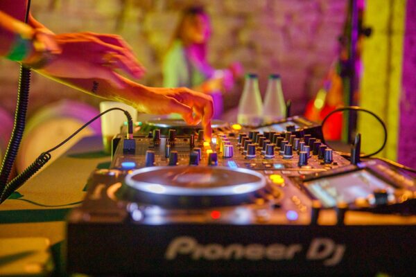 Sábado MUWI22 305916988_1867584886779397_8939517903063938524_n_1867584896779396