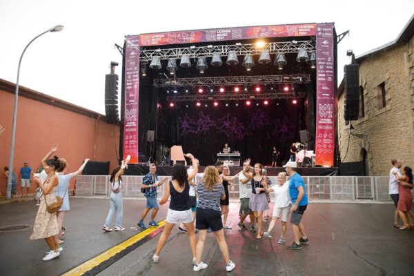 Sunday MUWI22 304875112_1867606240110595_1789501862692548303_n_1867606253443927