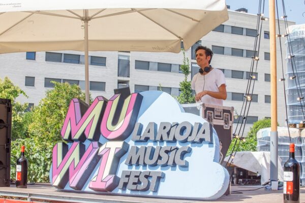 Sunday MUWI22 305924816_1867602146777671_3862480039122025714_n_1867602160111003