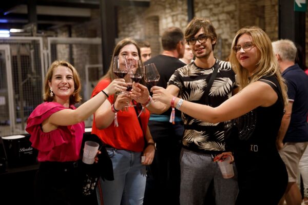 Viernes MUWI22 305532692_1867553250115894_6527677025144581138_n_1867553256782560