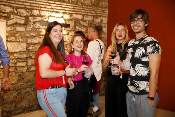 Viernes MUWI22 305559537_1867551836782702_3092763028478488358_n_1867551843449368