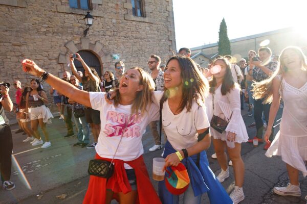 Viernes MUWI22 305616378_1867554103449142_7035079297235507806_n_1867554106782475