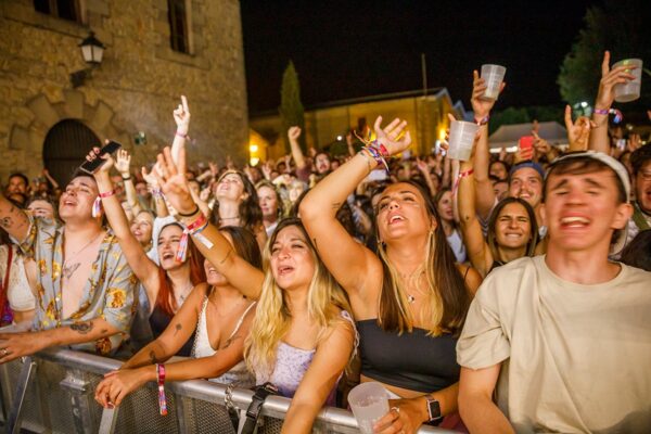 Viernes MUWI22 305743450_1867551073449445_8831495238415014526_n_1867551080116111