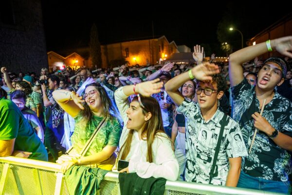 Viernes MUWI22 305761552_1867556150115604_2832129925409879172_n_1867556170115602