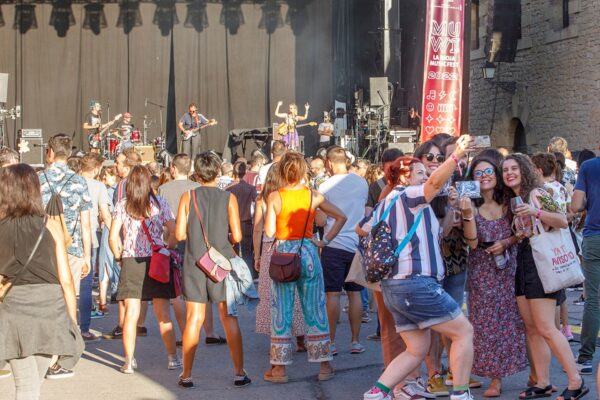 Viernes MUWI22 305761639_1867554260115793_1005788292133120801_n_1867554266782459