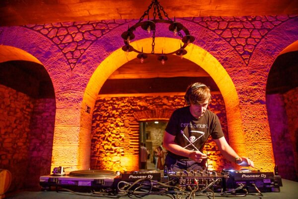 Viernes MUWI22 305802245_1867553640115855_4963623152417899229_n_1867553643449188